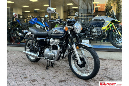 Kawasaki W 800