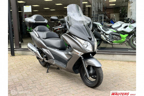 Honda FJS400D Silverwing