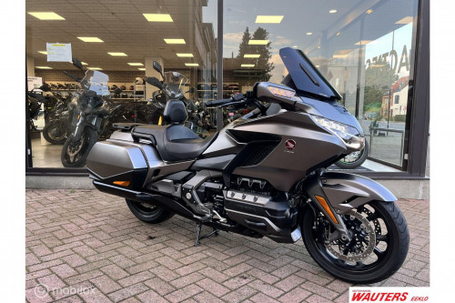 Honda GL 1800 Goldwing Bagger