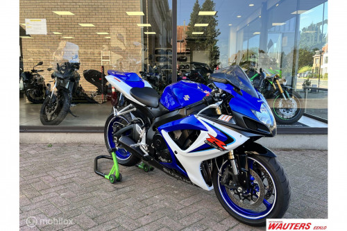 Suzuki GSX R 600