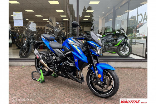 Suzuki GSX S750A